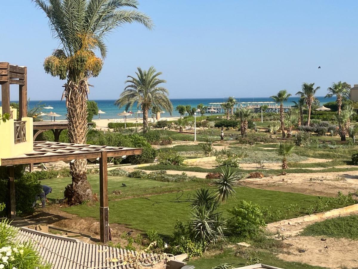 A Sea View Spacious Cheering 5 Bedroom Villa Ain Sokhna "Ain Bay" فيلا كاملة للإيجار قرية العين باي Ain Sukhna Esterno foto