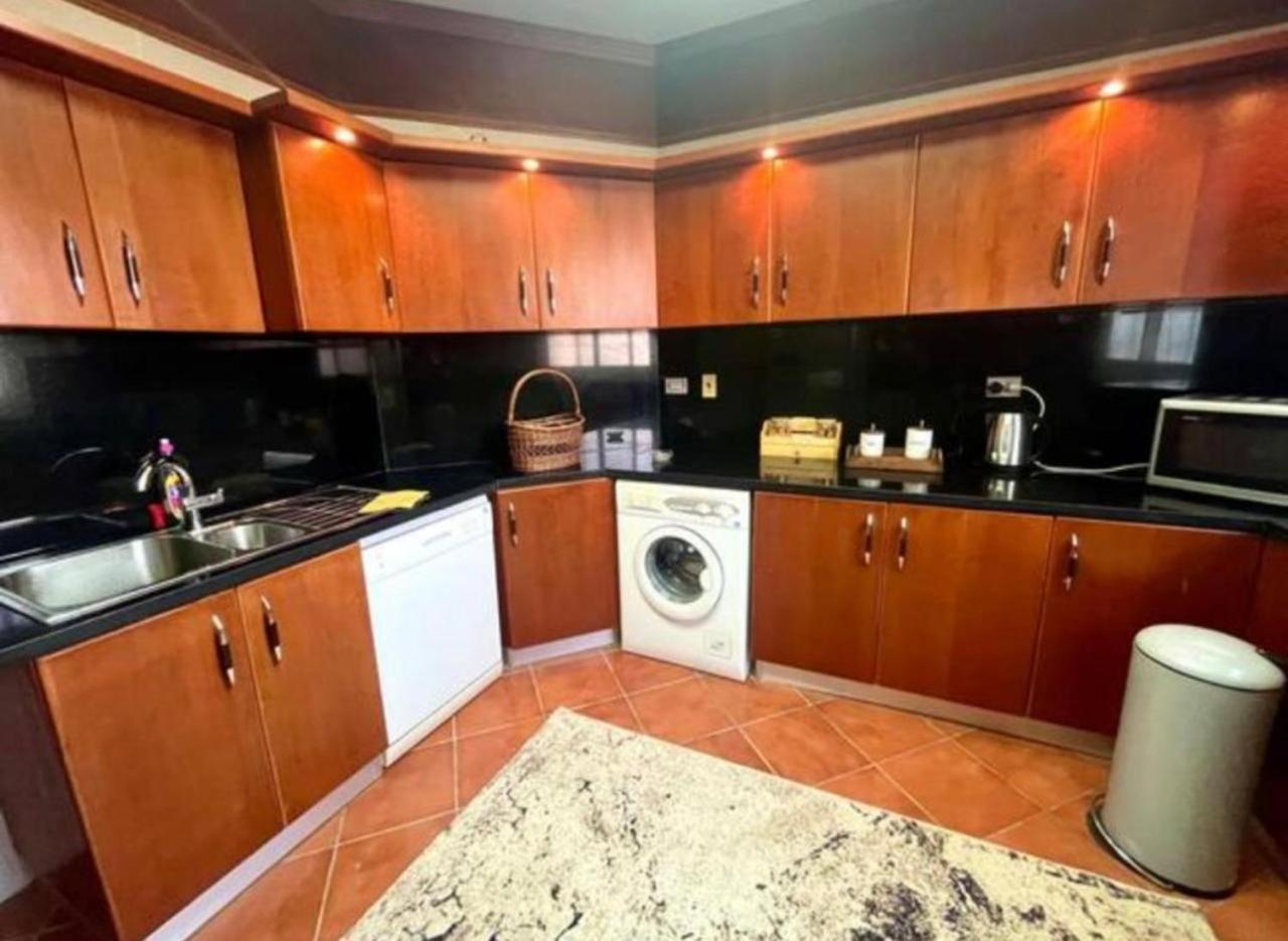 A Sea View Spacious Cheering 5 Bedroom Villa Ain Sokhna "Ain Bay" فيلا كاملة للإيجار قرية العين باي Ain Sukhna Esterno foto