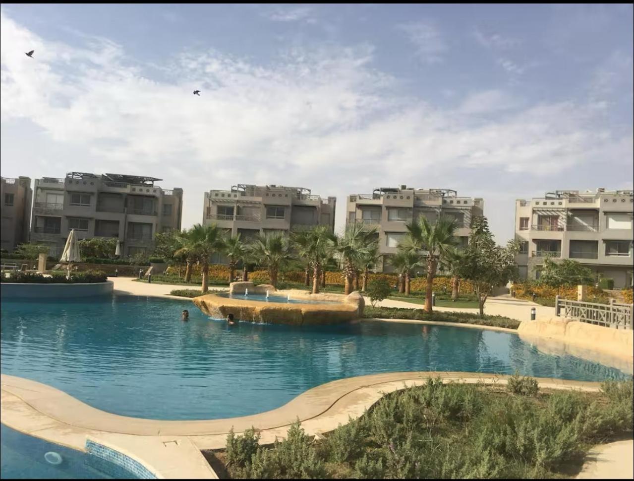 A Sea View Spacious Cheering 5 Bedroom Villa Ain Sokhna "Ain Bay" فيلا كاملة للإيجار قرية العين باي Ain Sukhna Esterno foto