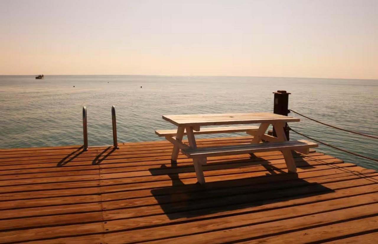 A Sea View Spacious Cheering 5 Bedroom Villa Ain Sokhna "Ain Bay" فيلا كاملة للإيجار قرية العين باي Ain Sukhna Esterno foto