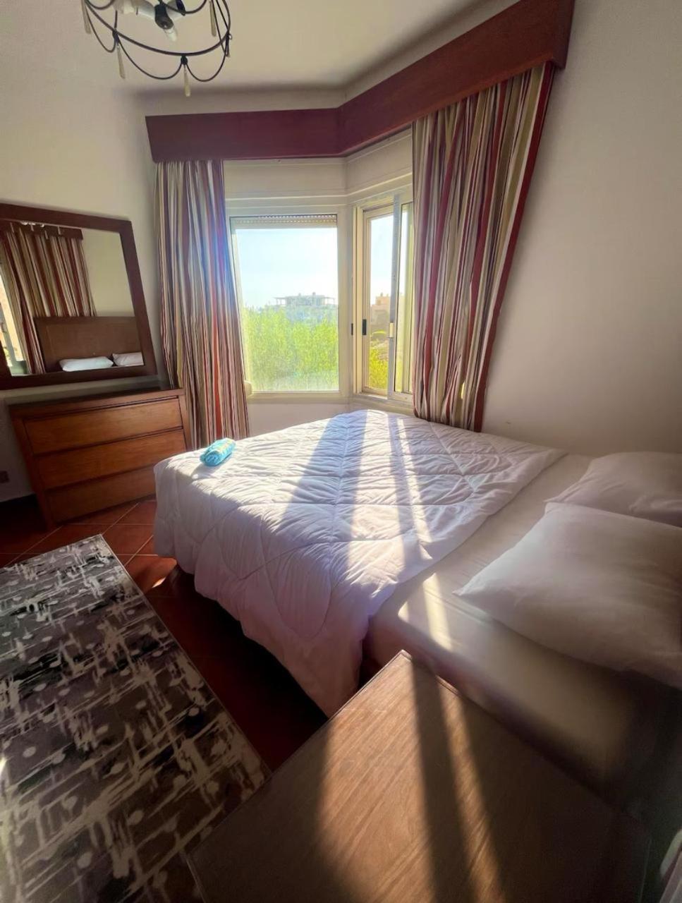 A Sea View Spacious Cheering 5 Bedroom Villa Ain Sokhna "Ain Bay" فيلا كاملة للإيجار قرية العين باي Ain Sukhna Esterno foto